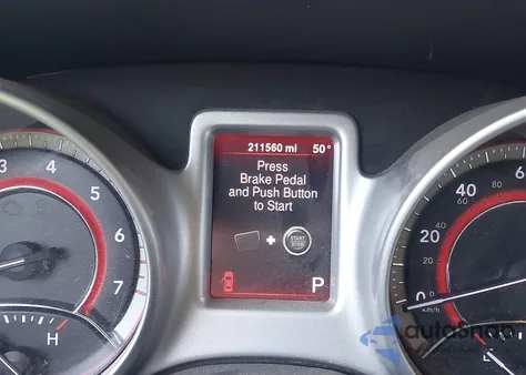 2013 Dodge Journey Sxt z USA, uszkodzony, nr VIN 3C4PDDBG6DT615164